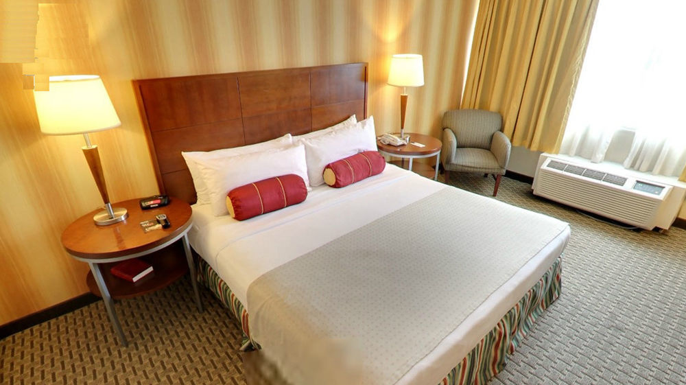 E Hotel Banquet & Conference Center Edison Ngoại thất bức ảnh